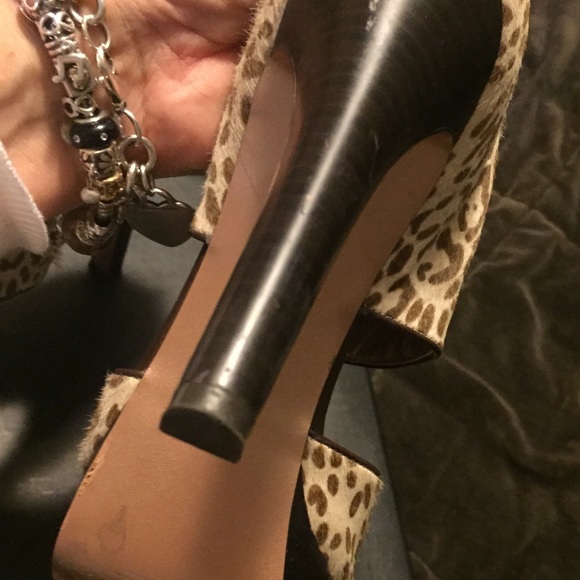 BCBG platform peep toe animal print heels. - Picture 3 of 3